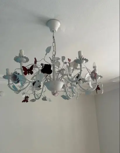 Dekoratif Beyaz Kelebekli Avize - Modern Tavan Lambası