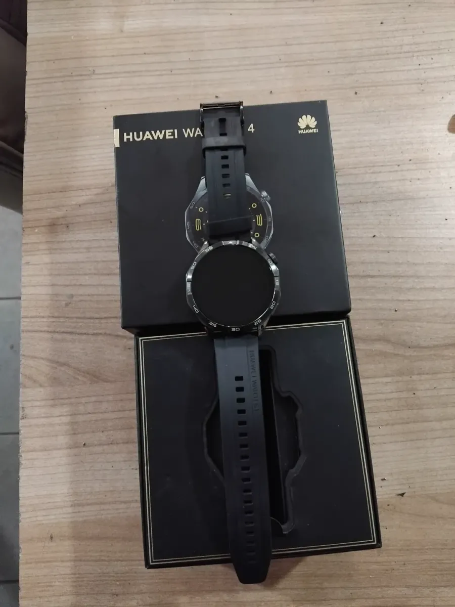 Huawei gt4 akıllı saat sorunsuz takasa açık